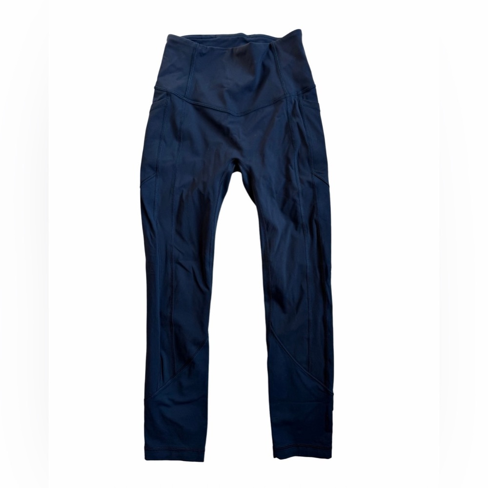 Lululemon All The Right Places Cropped ll 23”
